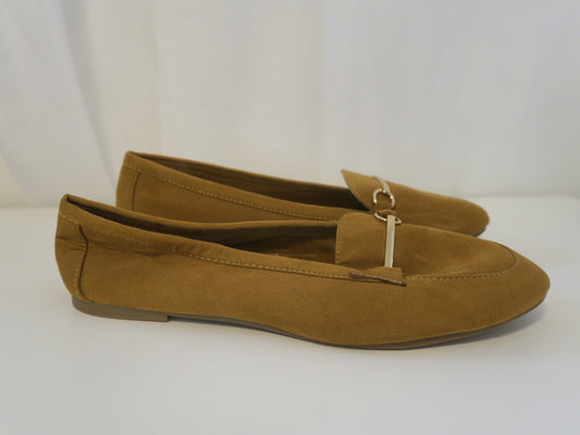 Beige loafers 40