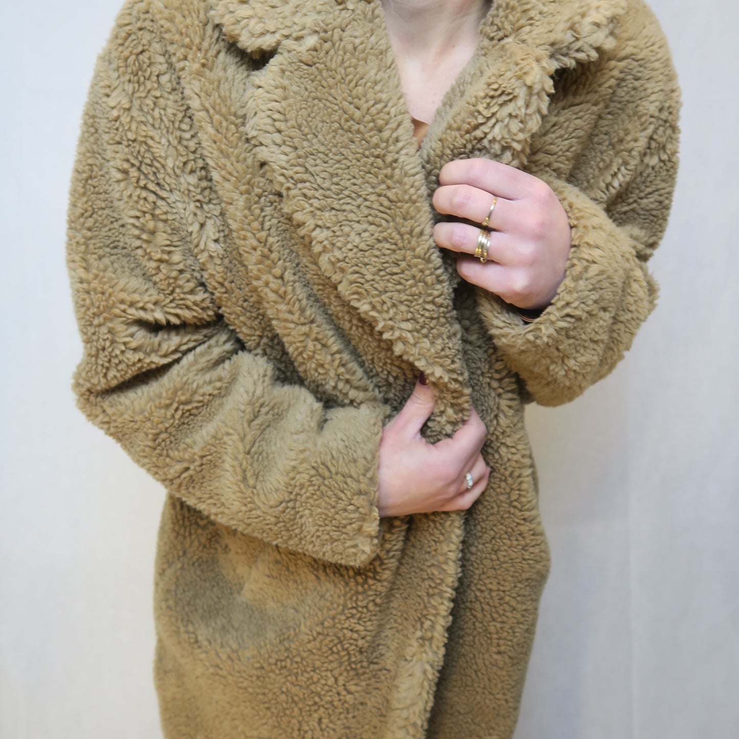 Teddykappa i beige/brun H&M (M)