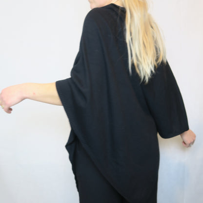 Svart poncho kappahl (ONESIZE)