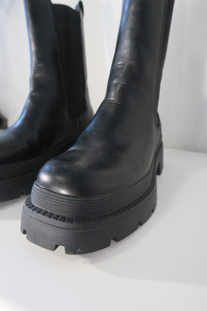 Chunky chelsea boot högt skaft, storlek 39