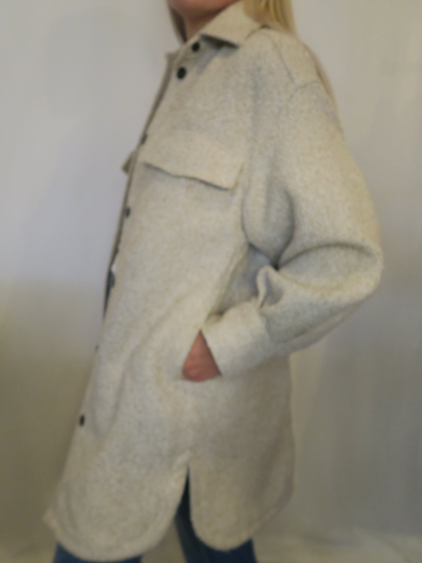 H&M strukturerad beige overshirt S