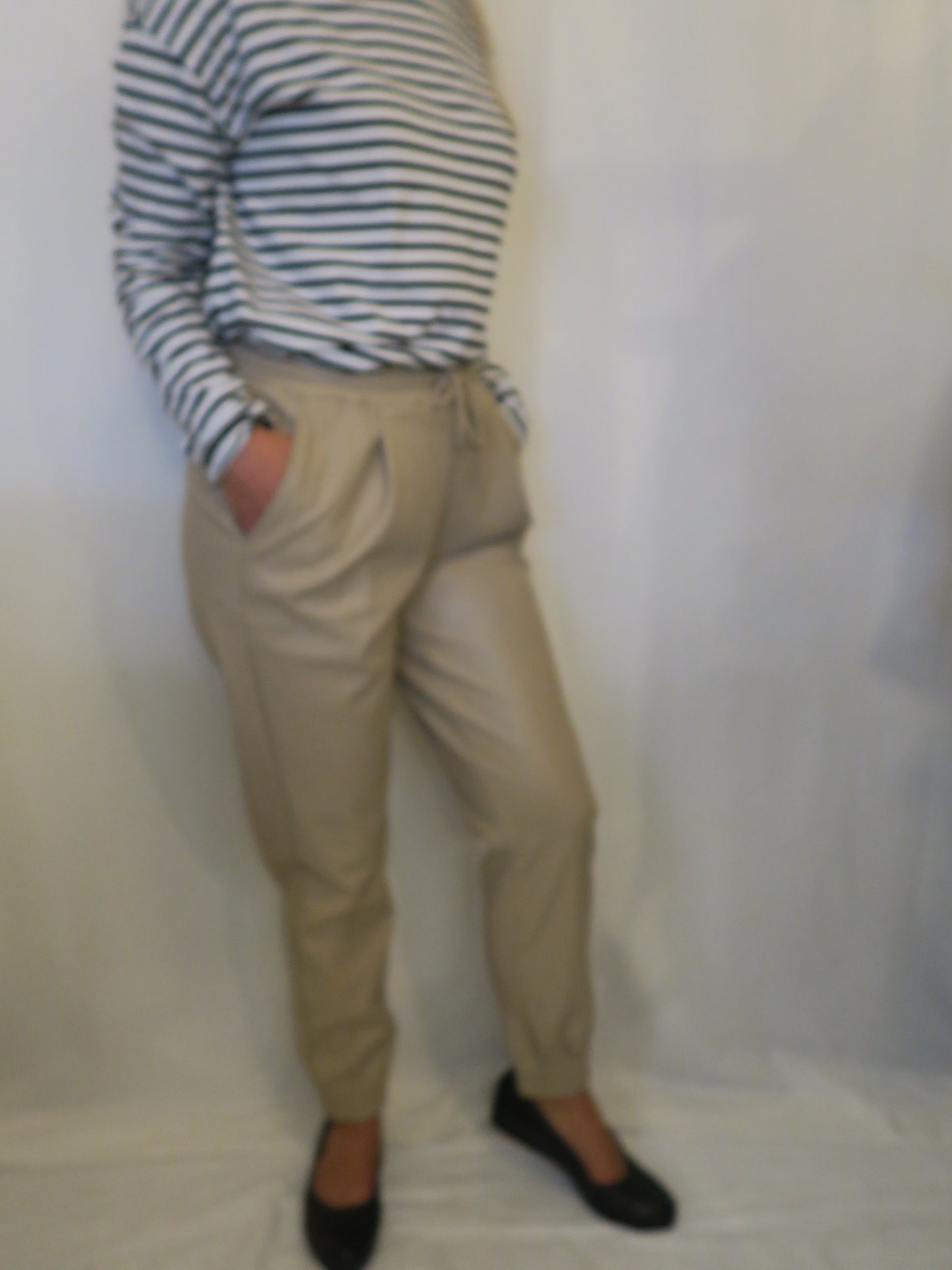 H&M strukturerad beige overshirt S