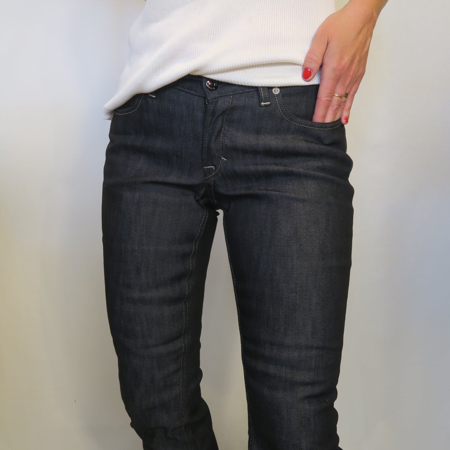 Filippa K mörka jeans 31/32