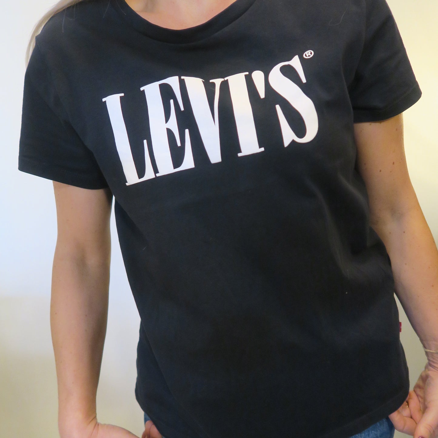 LEVIS svart T-shirt m tryck (L)